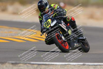 media/Sep-11-2022-SoCal Trackdays (Sun) [[81b7e951af]]/Turn 5 (1110am)/